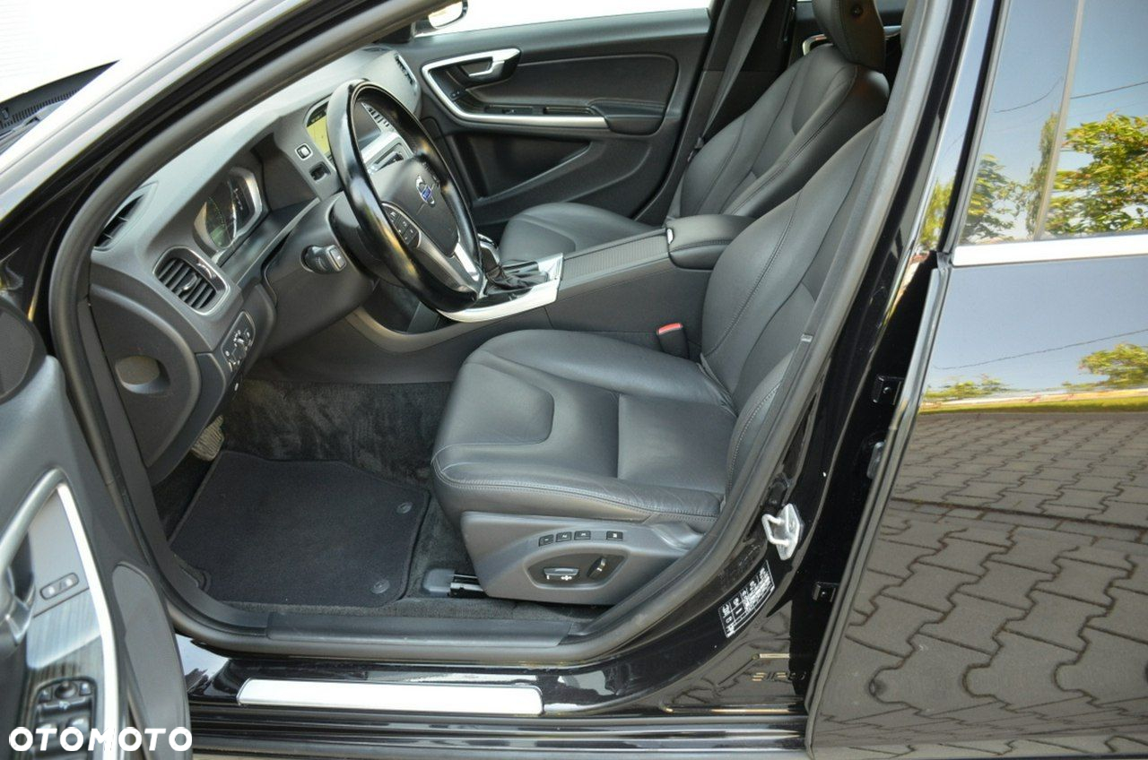 Volvo V60 - 20