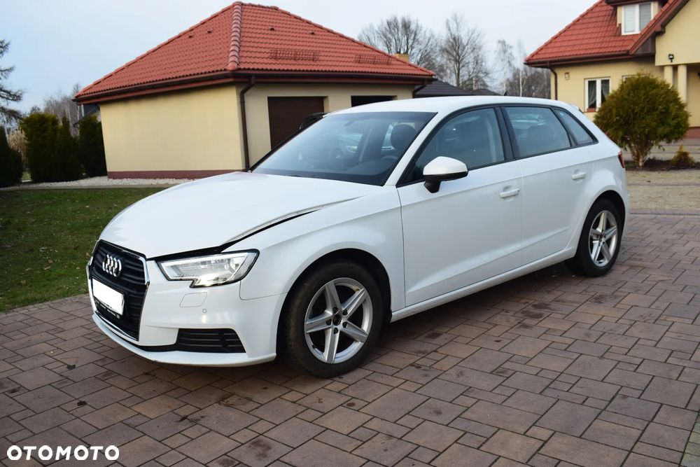 Audi A3 Sportback - 7