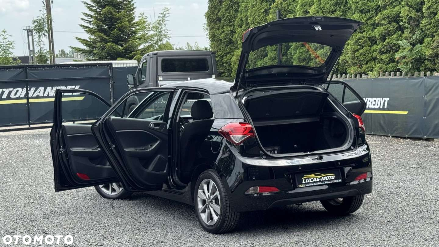 Hyundai i20 - 15