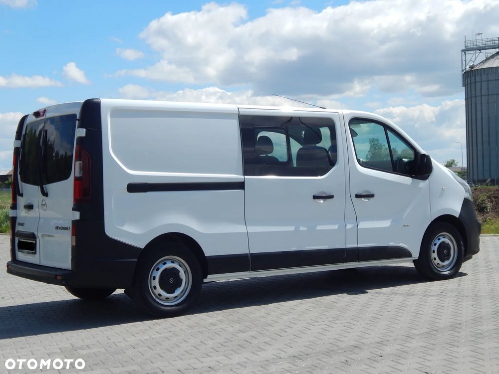 Opel Vivaro 1,6 CDTI Long  5-Osobowy Brygadówka - 35