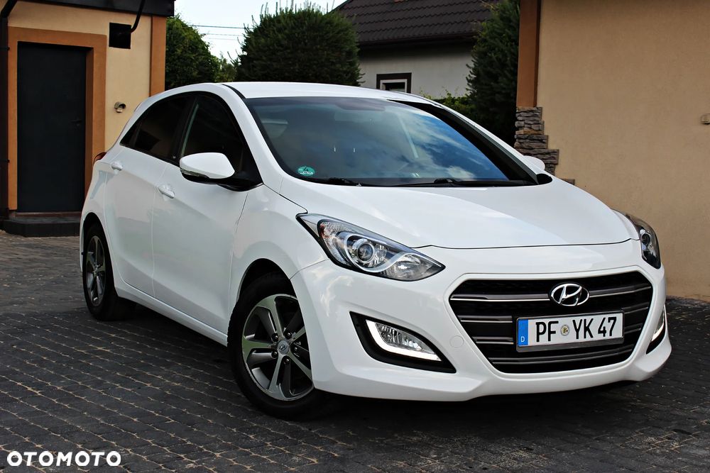 Hyundai i30 1.4 Select - 1