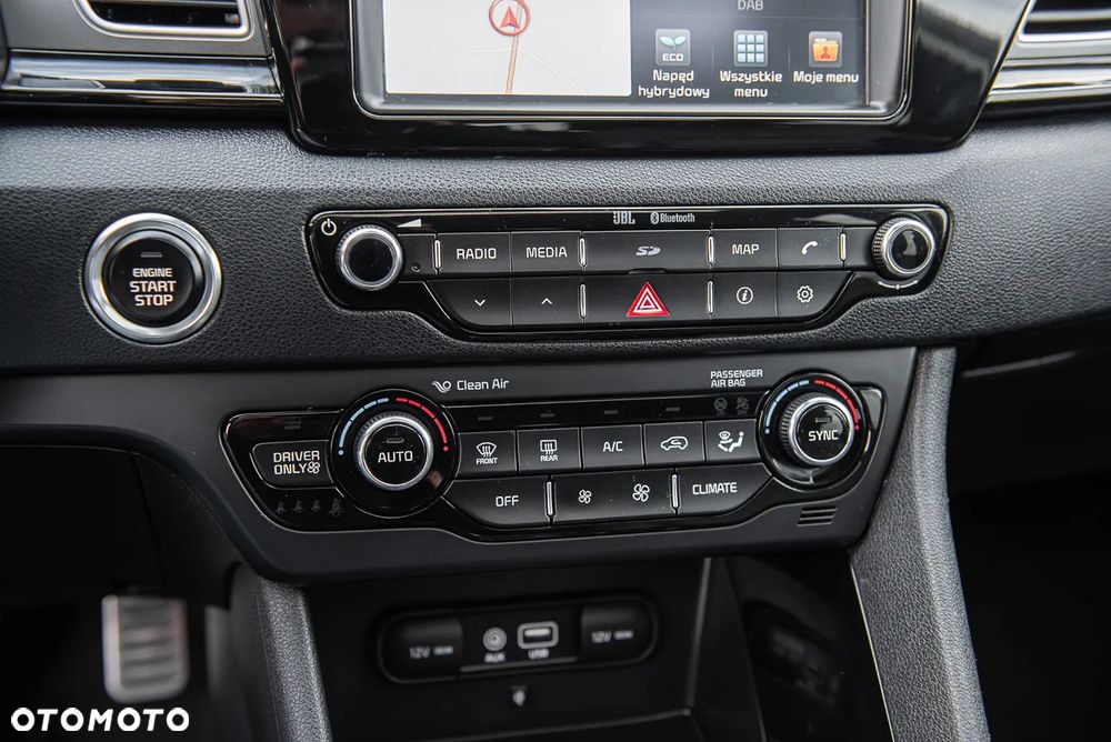 Kia Niro 1.6 GDI HEV 2WD OPF Vision - 29