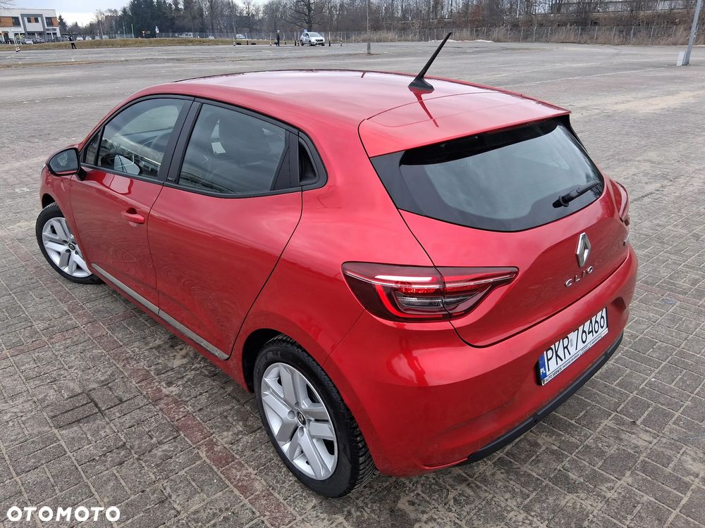 Renault Clio - 16