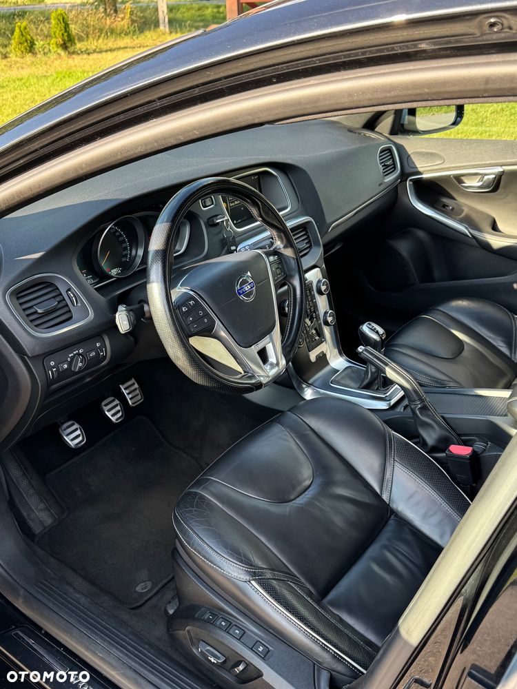 Volvo V40 D4 Drive-E R-Design Kinetic - 8