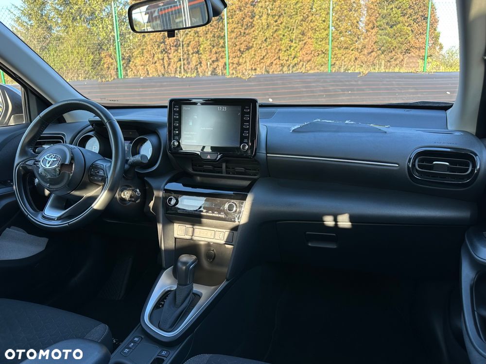 Toyota Yaris Cross - 26