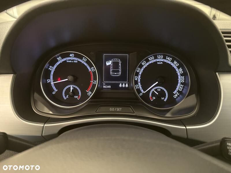 Skoda Fabia 1.0 Ambition - 14