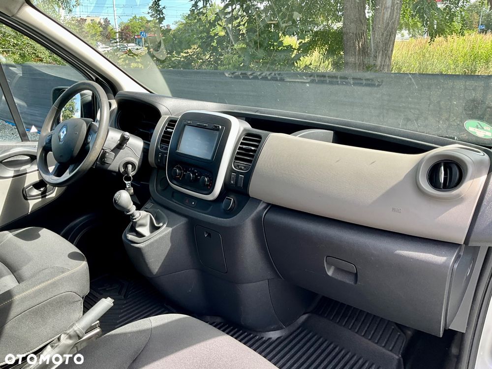 Renault TRAFIC - 13