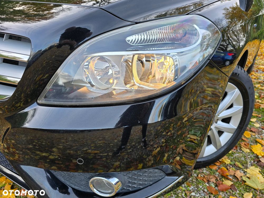 Mercedes-Benz Klasa B 180 BlueEFFICIENCY Edition - 12