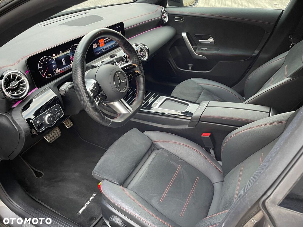 Mercedes-Benz CLA 200 d AMG Line 8G-DCT - 5