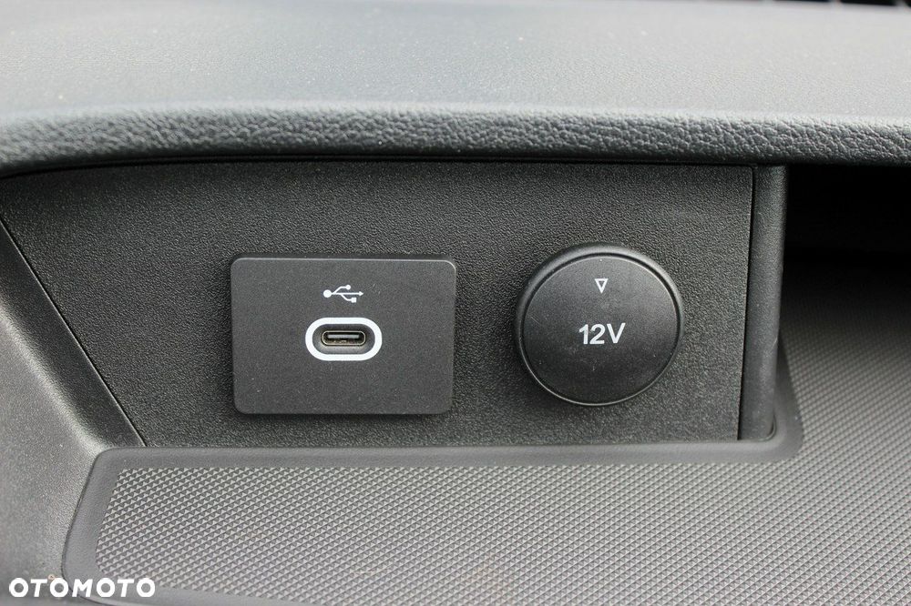 Ford Transit - 22