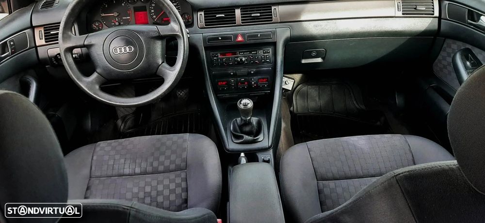 Audi A6 Avant 1.9 TDI - 4