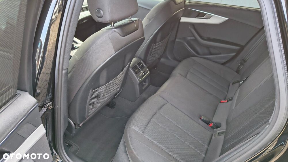 Audi A4 Avant - 11