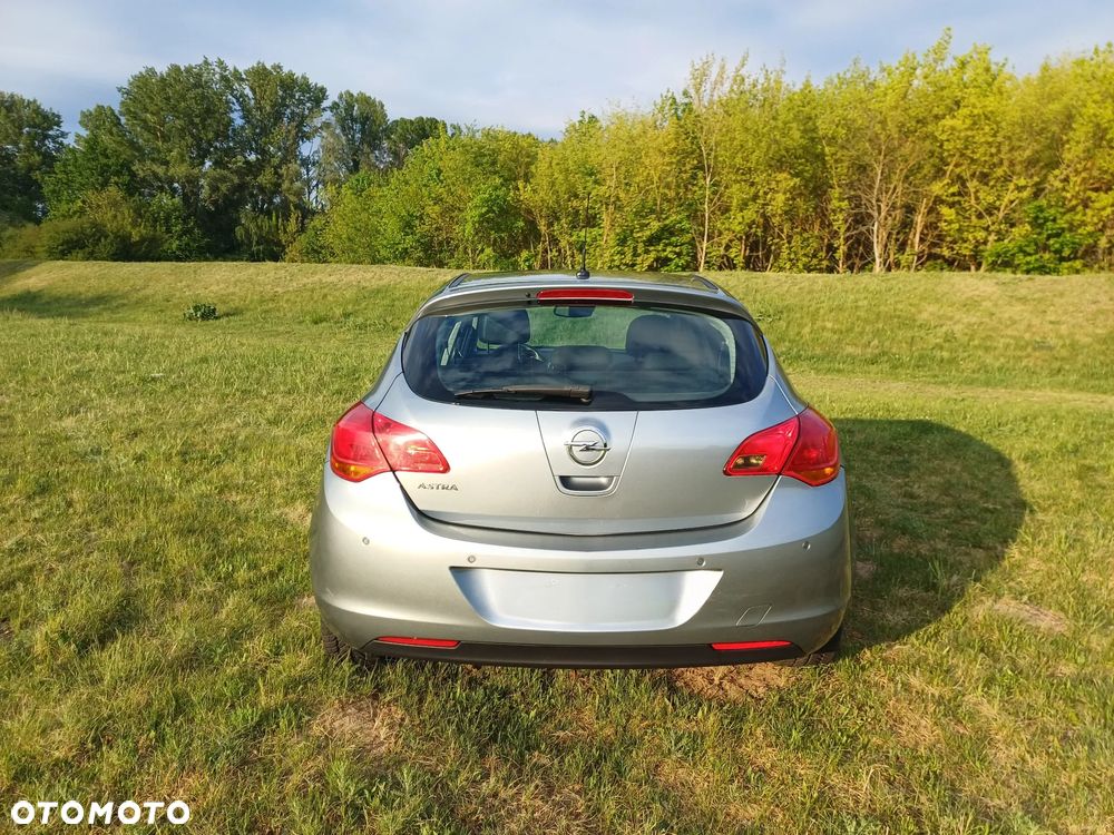 Opel Astra - 5