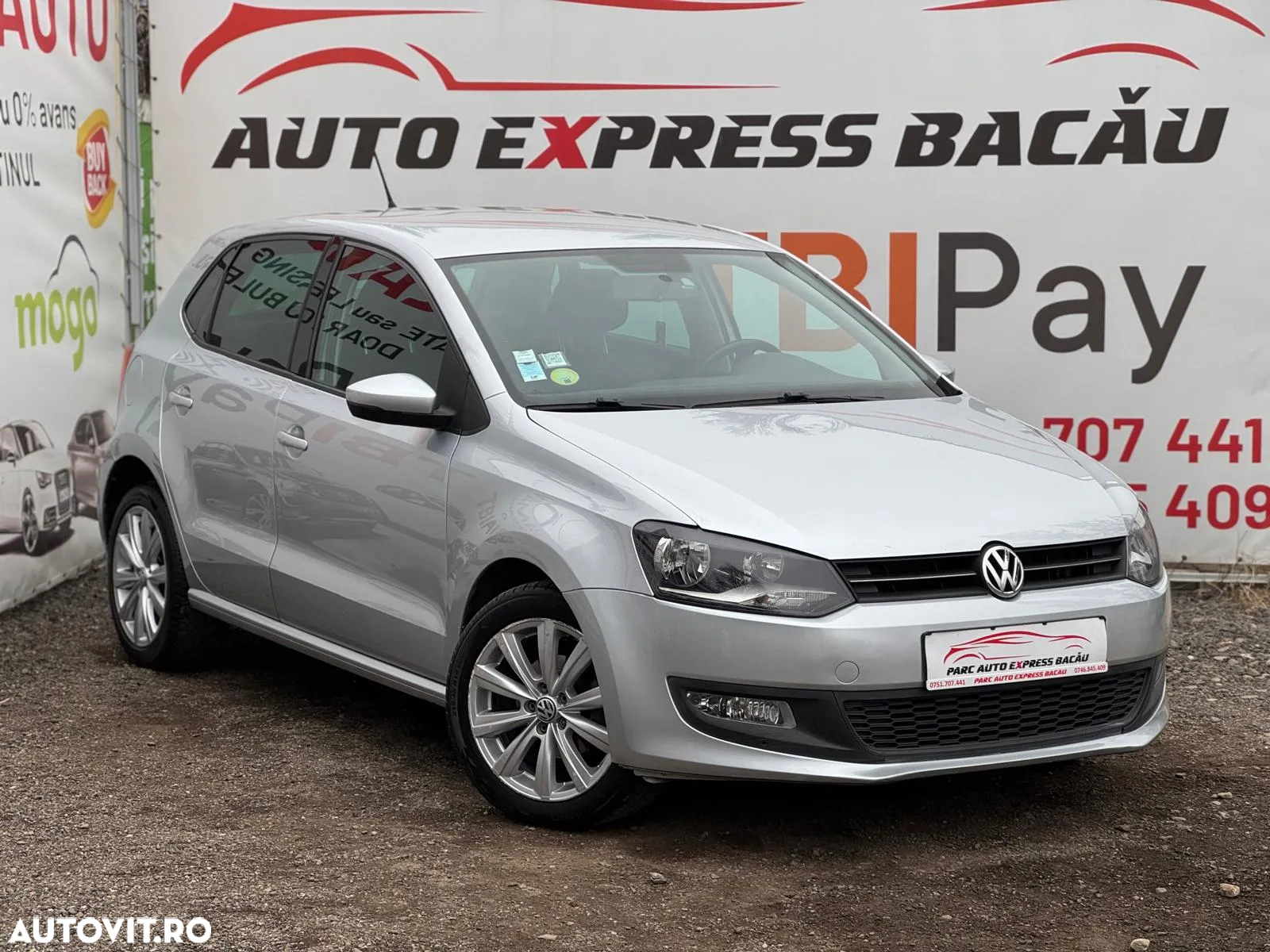 Volkswagen Polo 1.6 TDI DSG Comfortline - 2