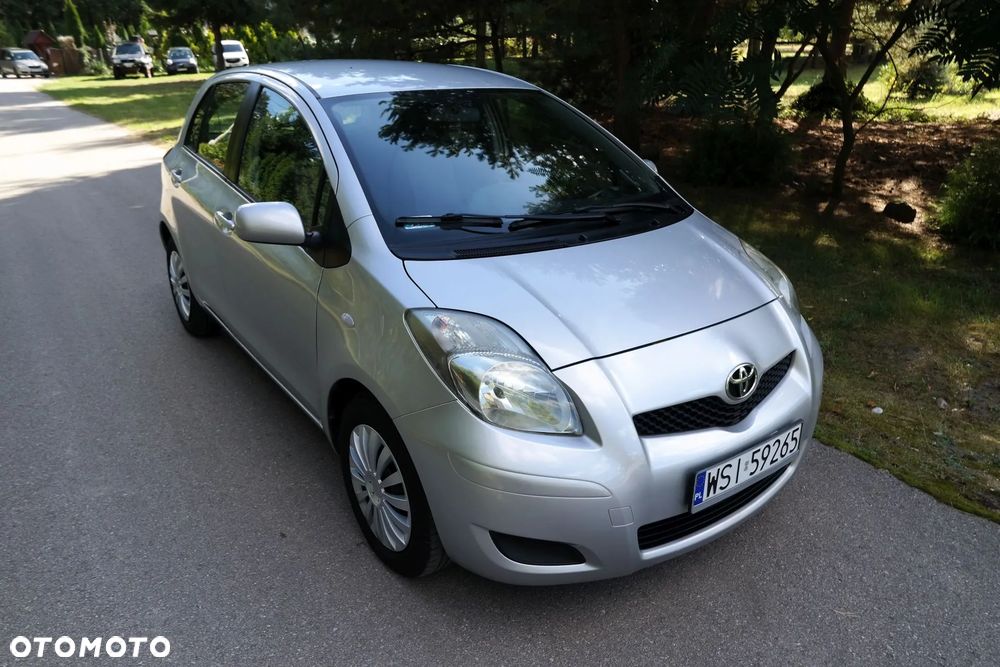 Toyota Yaris 1.33 Luna - 8