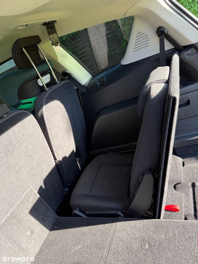 Ford S-Max 2.0 Titanium - 12