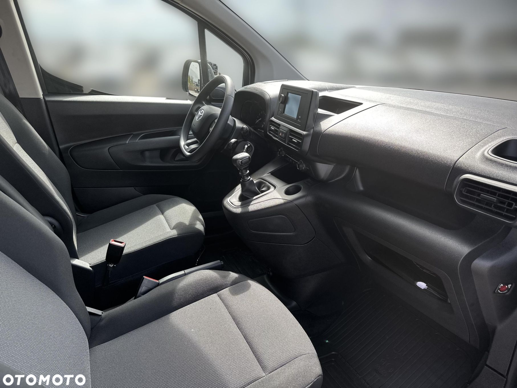 Toyota PROACE CITY - 10
