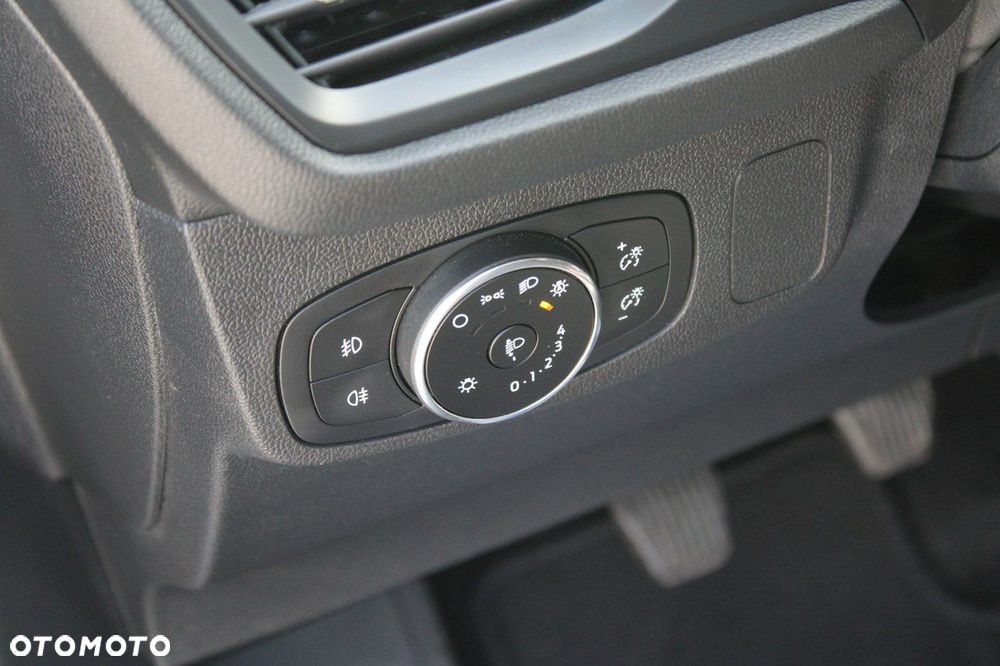 Ford Focus - 19