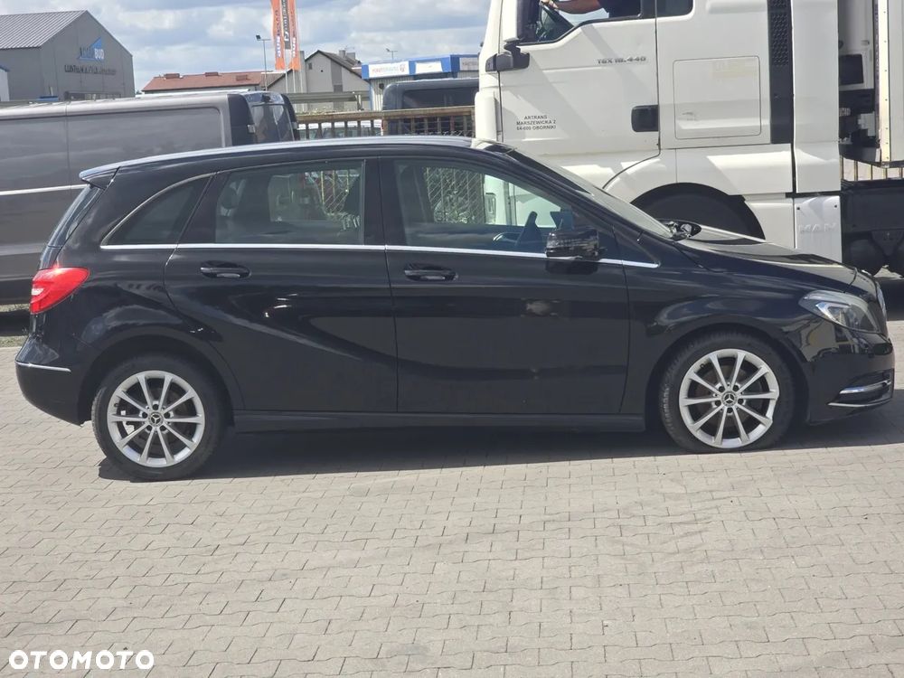 Mercedes-Benz Klasa B 180 CDI BlueEFFICIENCY Edition 1 - 2