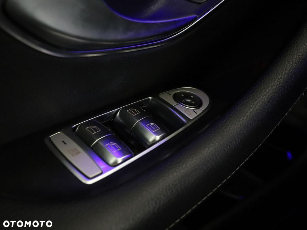 Mercedes-Benz Klasa E 220 d 9G-TRONIC Avantgarde - 38