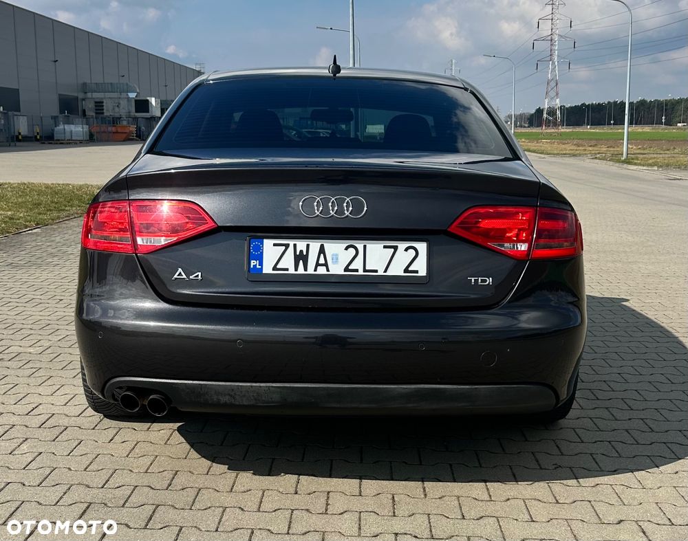 Audi A4 Limousine - 2