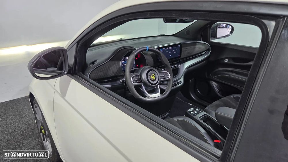 Abarth 500e C Scorpionissima - 14