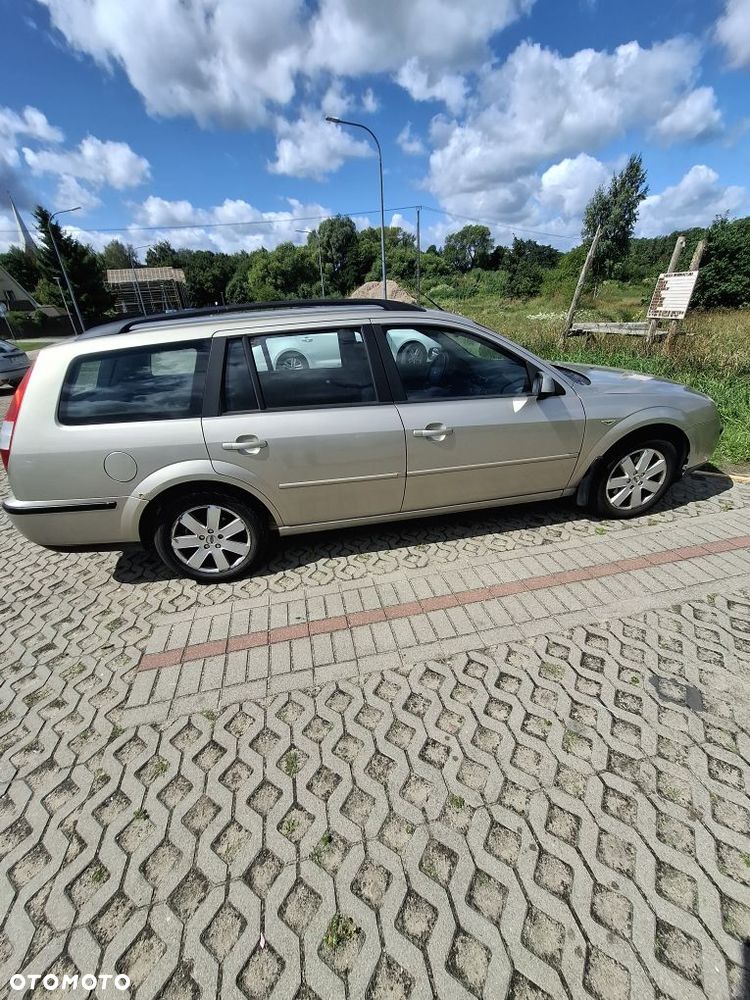 Ford Mondeo 2.0 TDCi Trend - 10