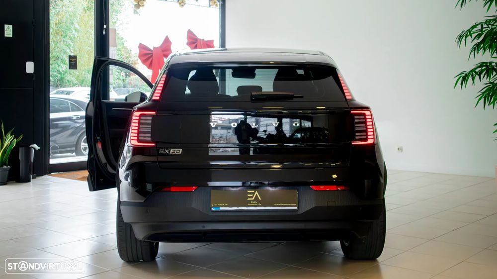 Volvo EX30 69 kWh Single Motor Extended Range Core - 3