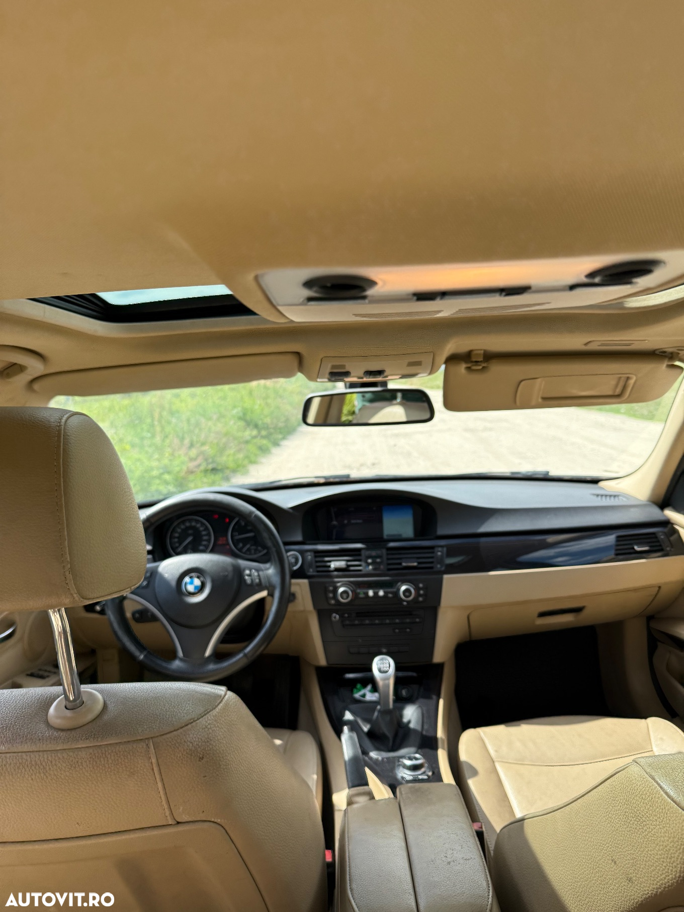 Dezmembrări BMW e90 LCI facelift 2010 330dx N57 180 kw 245 hp manual 4x4 xenon navigație mare interior crem trapă - 6