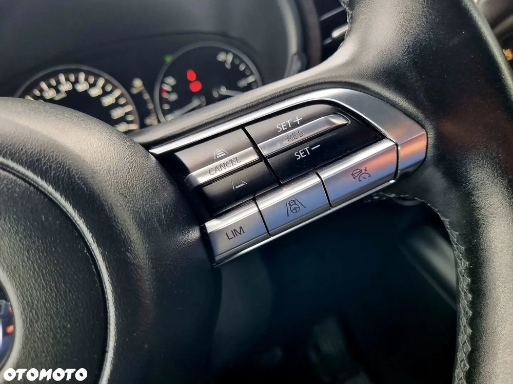 Mazda 3 SKYACTIV-G 2.0 M-Hybrid - 19