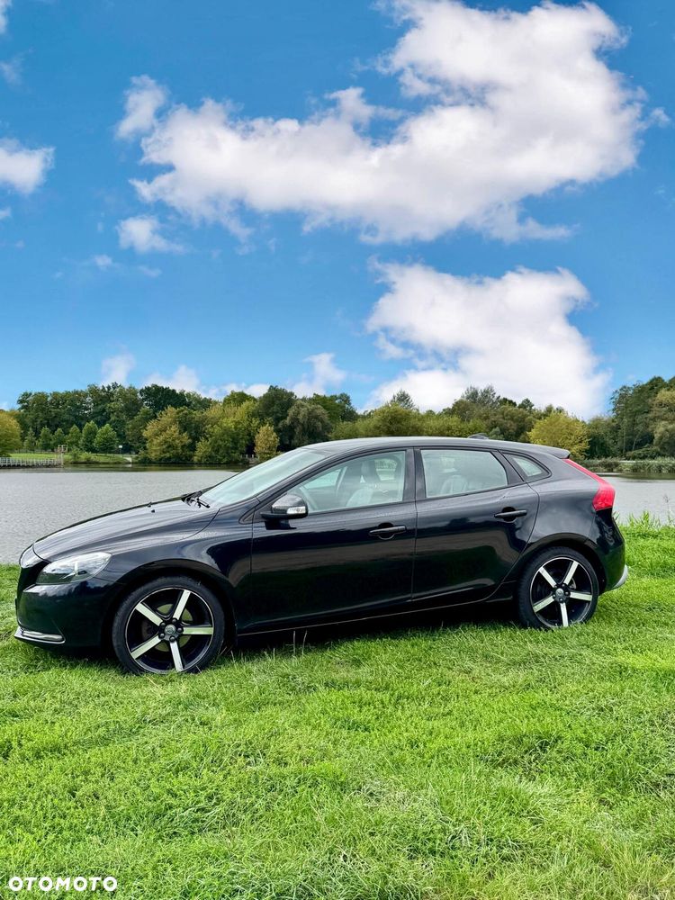 Volvo V40 D2 Kinetic - 2
