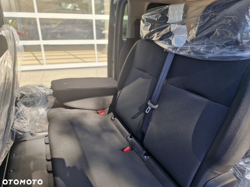 Citroën SpaceTourer 2.2 BlueHDi XL Plus EAT8 - 18