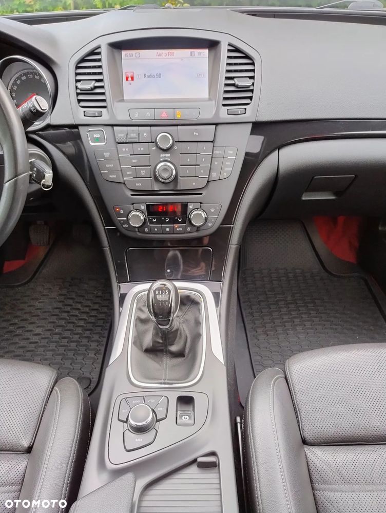 Opel Insignia - 13