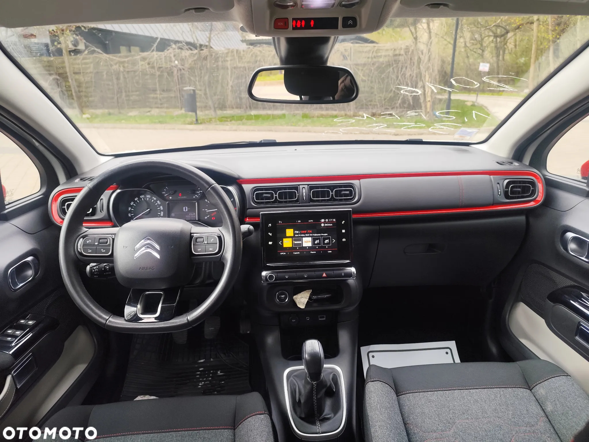 Citroën C3 1.2 PureTech Exclusive - 12
