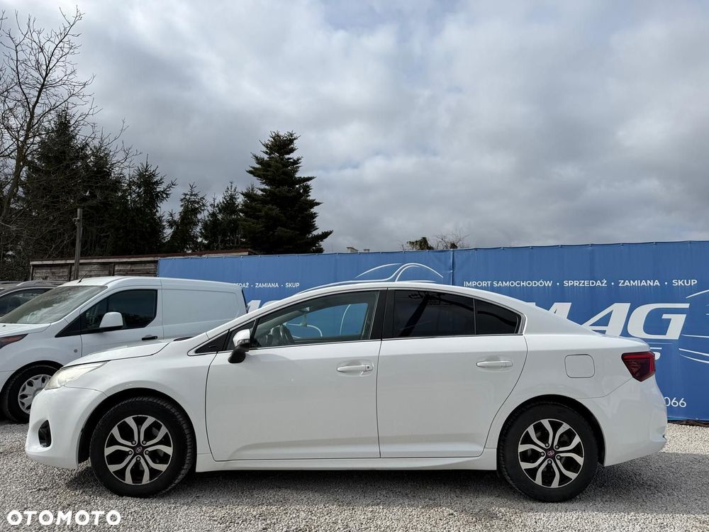 Toyota Avensis 1.6 D-4D Active - 9
