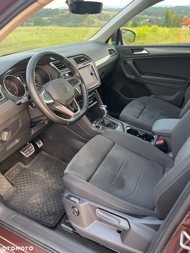 Volkswagen Tiguan 2.0 TSI 4Mot Life DSG - 9