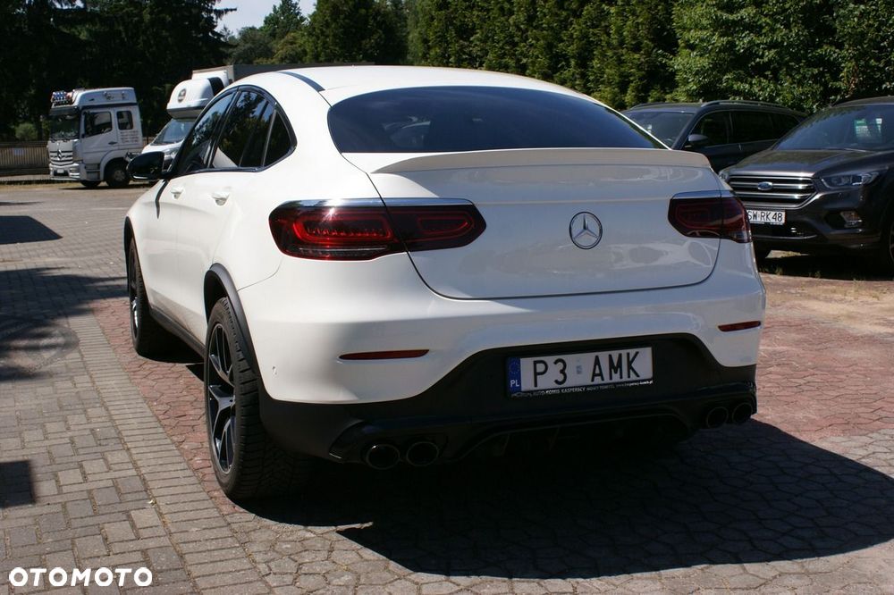 Mercedes-Benz GLC - 29