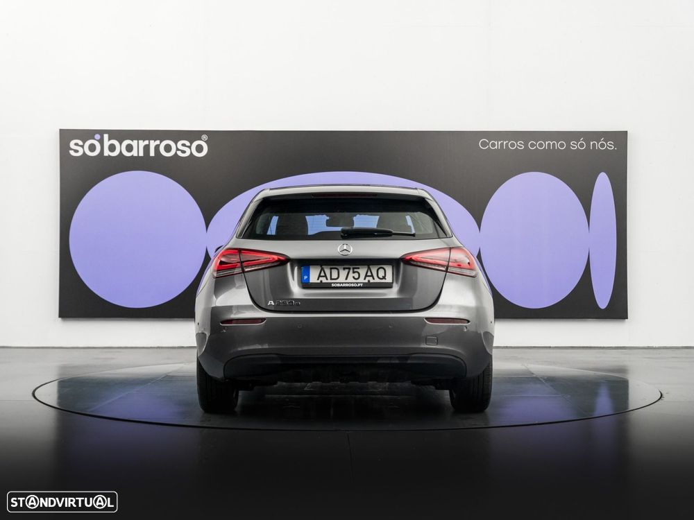 Mercedes-Benz A 250 e Style Plus - 5