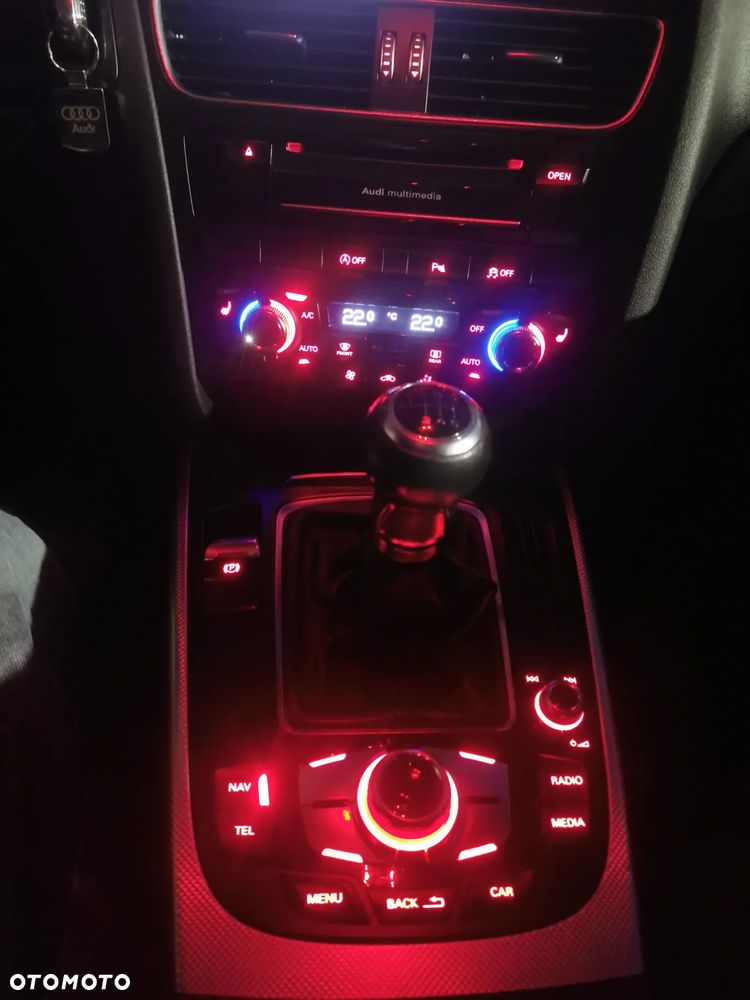 Audi A4 Avant 2.0 TDI DPF quattro Ambition - 30