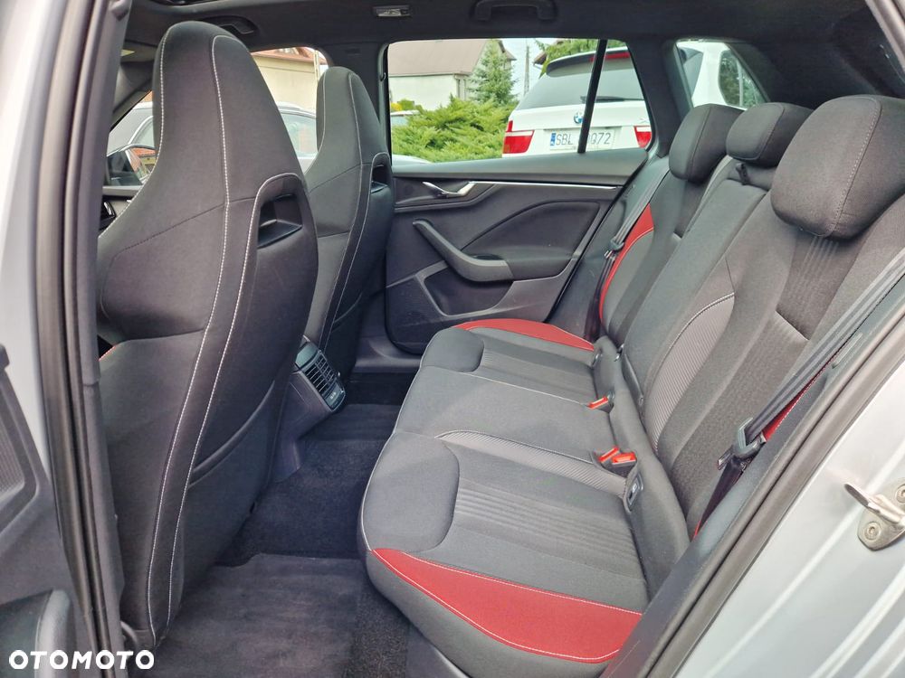 Skoda Kamiq 1.0 TSI DSG Monte Carlo - 23