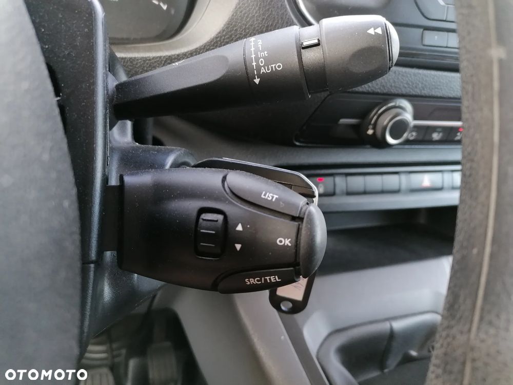 Toyota ProAce D-4D Long 3,0t Active (bryg.) - 11
