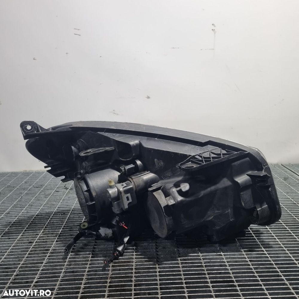 Far Stanga Nissan Qashqai Facelift 2010 - 2013 SUV 4 Usi (1484) Xenon - 3