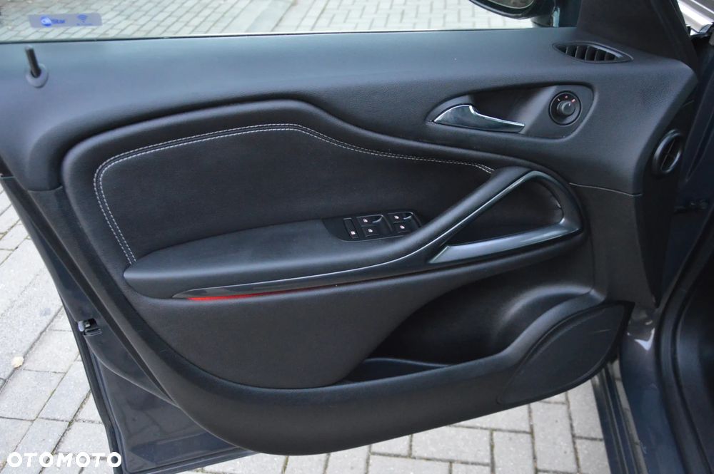 Opel Zafira Tourer 2.0 CDTI Automatik Innovation - 19