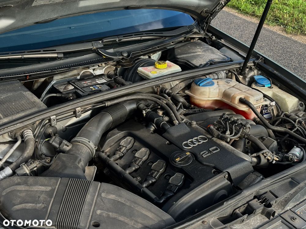 Audi A4 Limousine 1.6 - 21