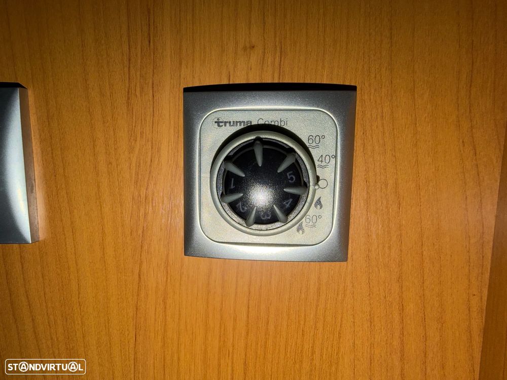 Burstner Viseo I694 2.3JTD - 32