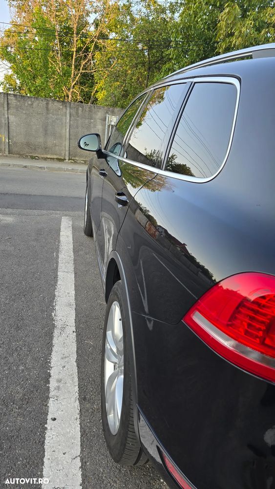 Volkswagen Touareg 3.0 V6 TDI Blue Motion DPF Automatik Exclusive - 6