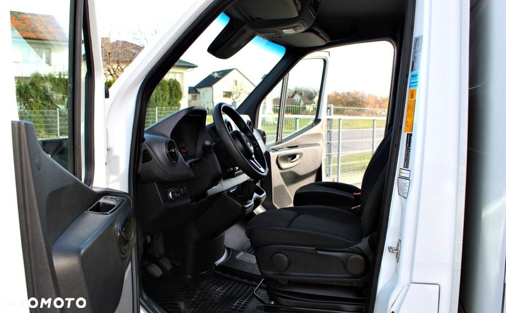 Mercedes-Benz Sprinter 516 CDI - 9
