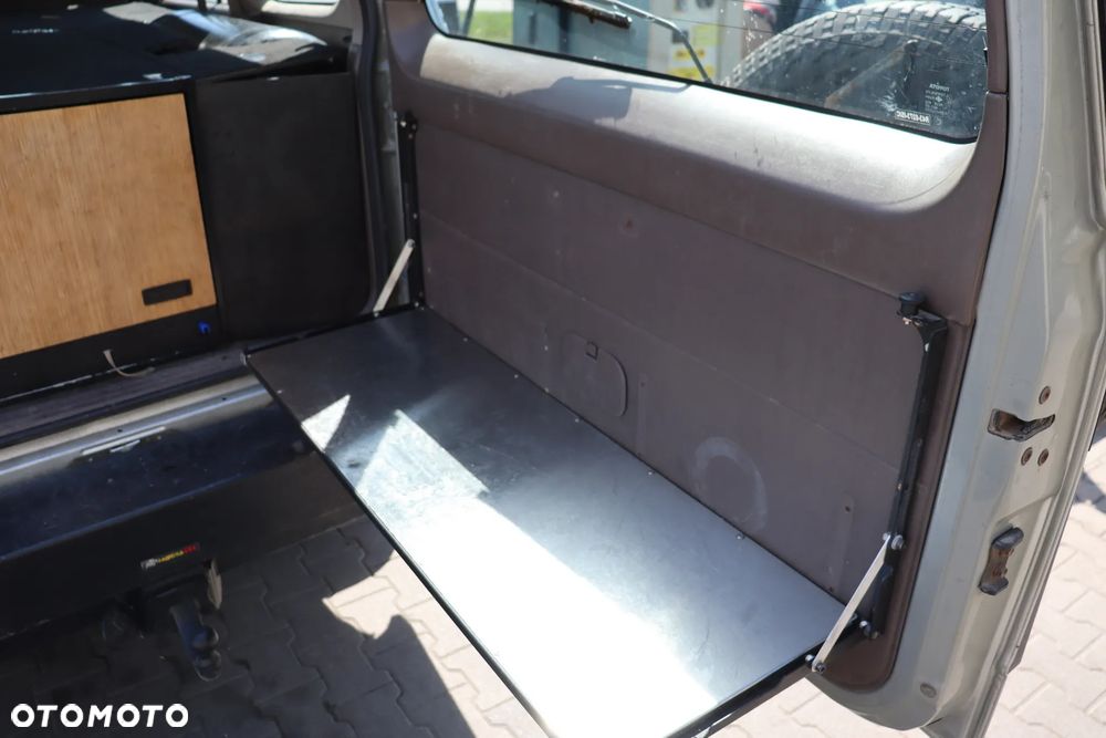 Toyota Land Cruiser - 14