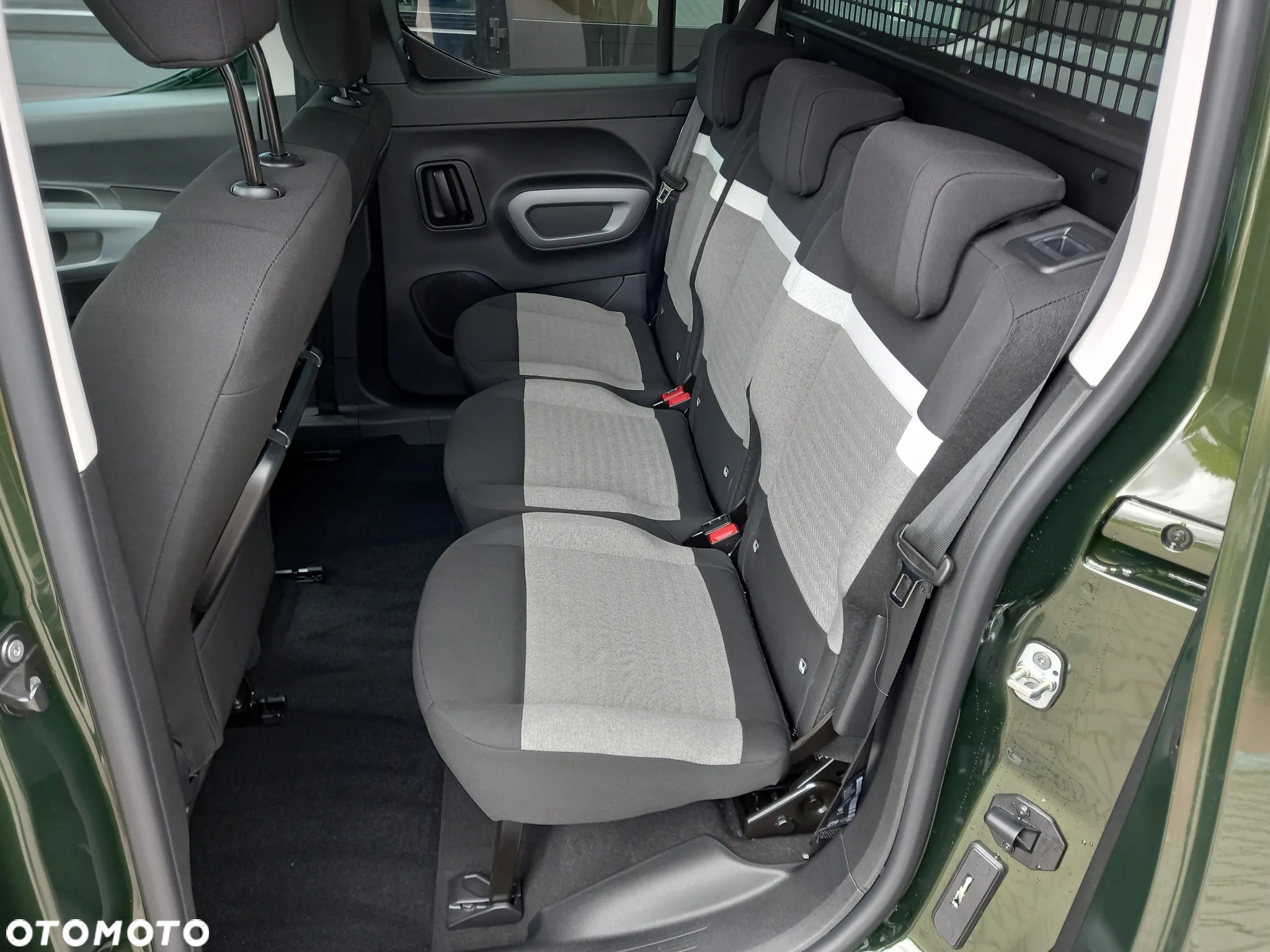 Citroën Berlingo MPV M 1.5 BlueHDI Plus S&S EAT8 N1 - 6