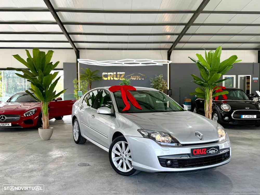 Renault Laguna 2.0 dCi Dynamique S - 27
